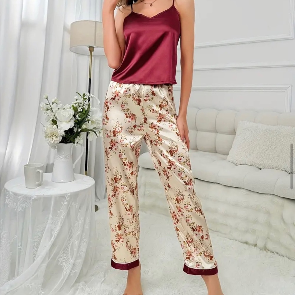Satin 2 piece floral pajama set